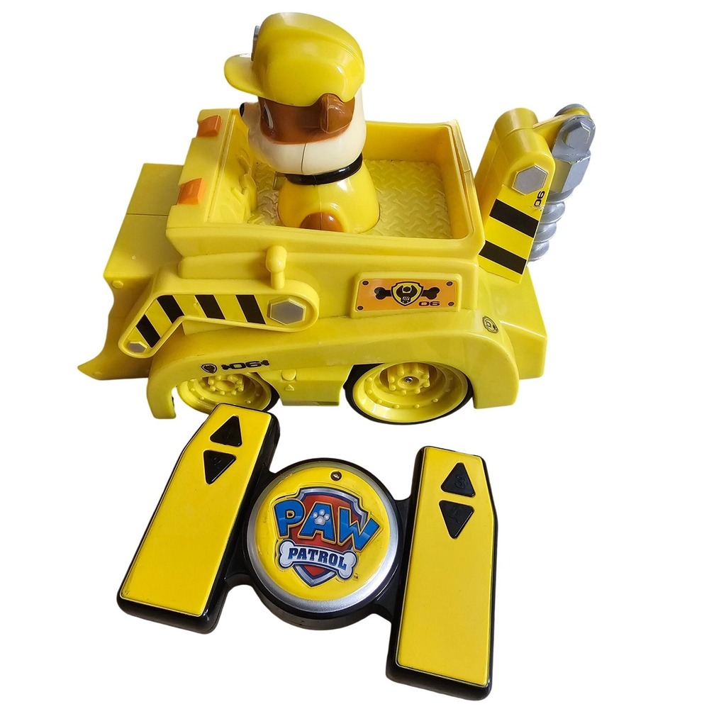 Paw Patrol Rubble Remote Control Bulldozer 2.4GHz RC‎ Vehicle Yellow Toy